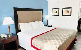 Super 8 By Wyndham Fort Scott Hotel 2* United States