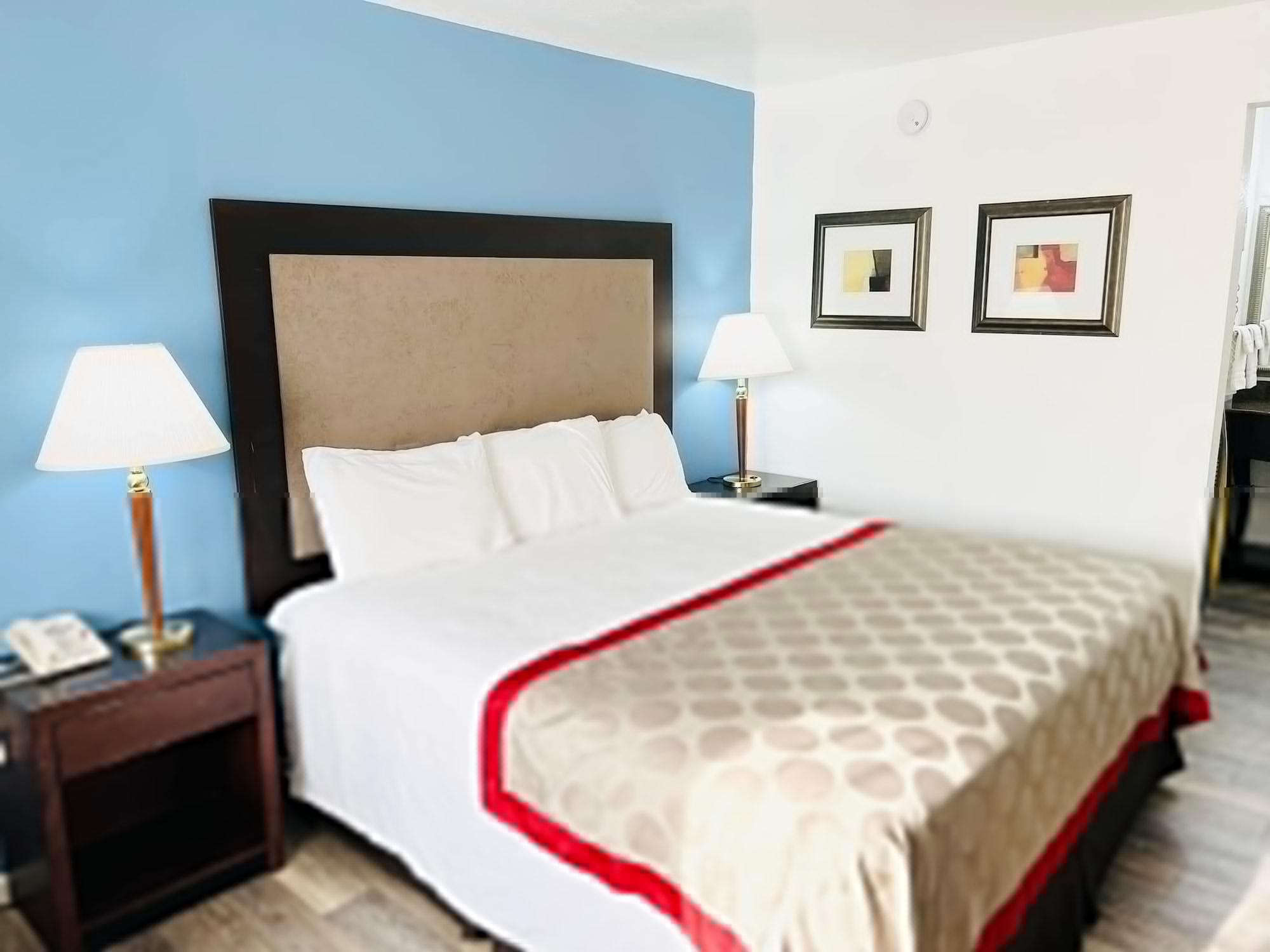 Super 8 By Wyndham Fort Scott Exterior photo